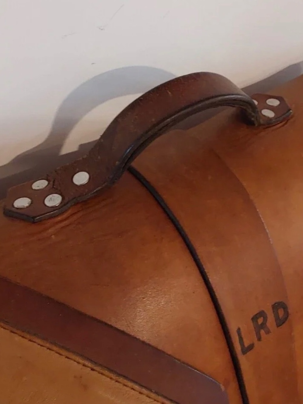 Vintage Rustic Leather Briefcase - Picture 2 of 11